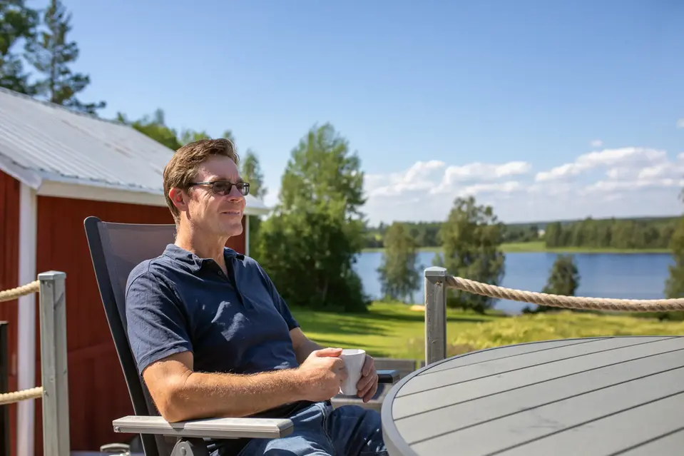 Johan Andersson är infödd Vallenbo som menar att livet på landsbygden är lika med livskvalitet
